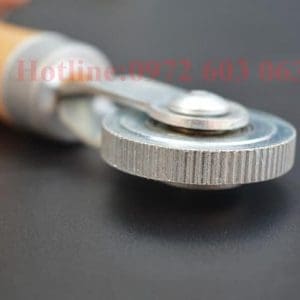 Con Lăn Miếng Vá Lốp Xe Cán Gỗ