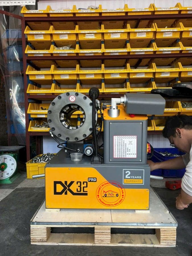 Máy Ép Đầu Ống Tuy Ô Thủy Lực Dk32 Pro Máy Ép Đầu Ống Tuy Ô Thủy Lực Dk32 Pro